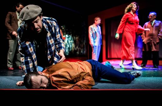 Warto przyjść do Teatru