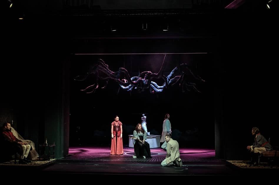 Dracula na scenie