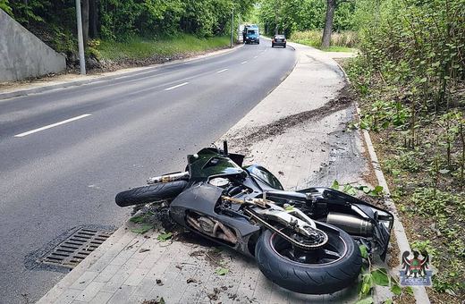 Upadek motocyklisty na Moniuszki