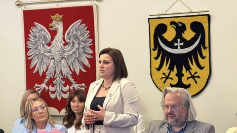 Burmistrz z jednogłośnym absolutorium