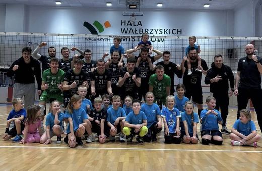 Trzy sety walki na korzyść KPS–u