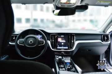 Nowe radiowozy dla policji