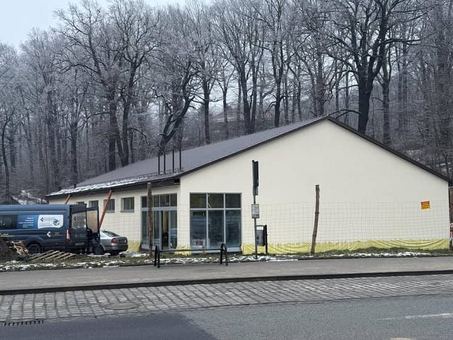 Kolejny market na Podzamczu