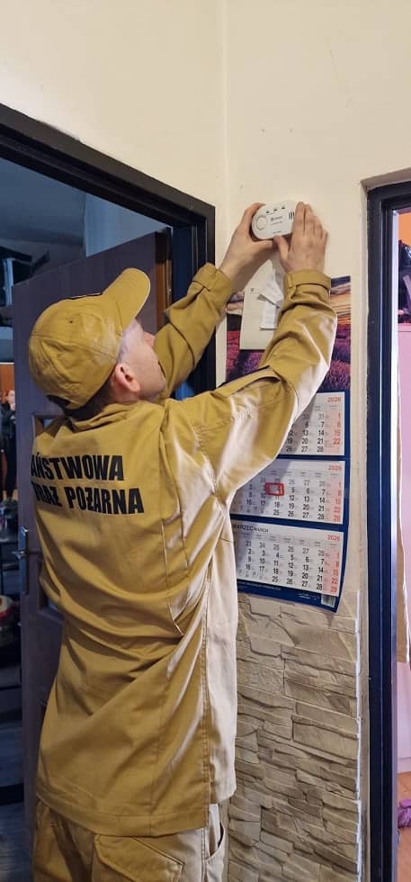 Ponad 700 czujek dymu i czadu dla mieszkańców