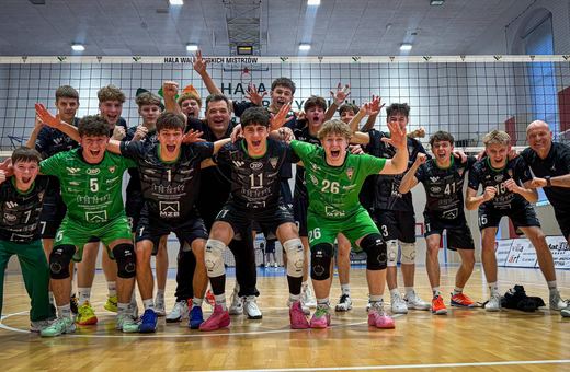 Juniorzy młodsi KPS–u już w pófinale