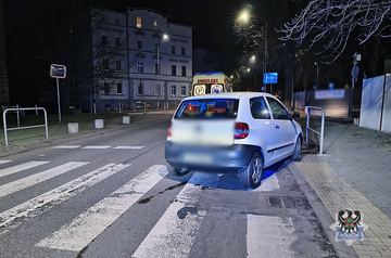 Kierowca był bezradny...Pieszy w szpitalu
