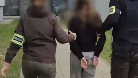 Nastolatka złamała nos seniorce