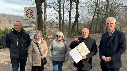Już nie grzęzną w błocie!