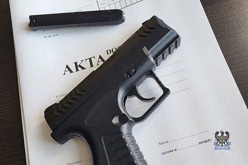 Śmiertelny postrzał z rewolweru