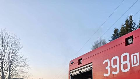 Akcja gaszenia traw przerodziła się w akcję ratowania życia