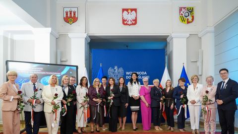 Burmistrz z odznaką honorową
