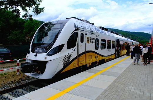 Dwa nowe punkty w sieci kolejowej